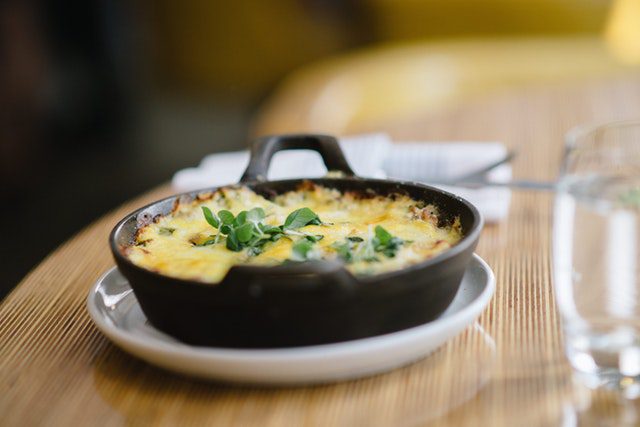 Individual sized cast iron skillet